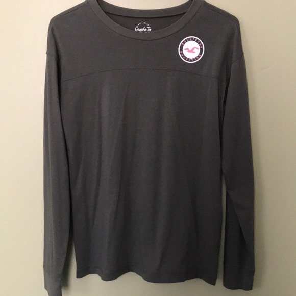 Hollister Tops - Hollister long sleeve graphic tee